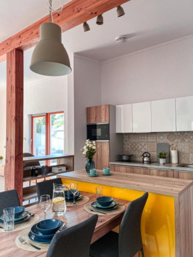 Apartman Niklan Rožnov pod Radhoštěm Exteriör bild
