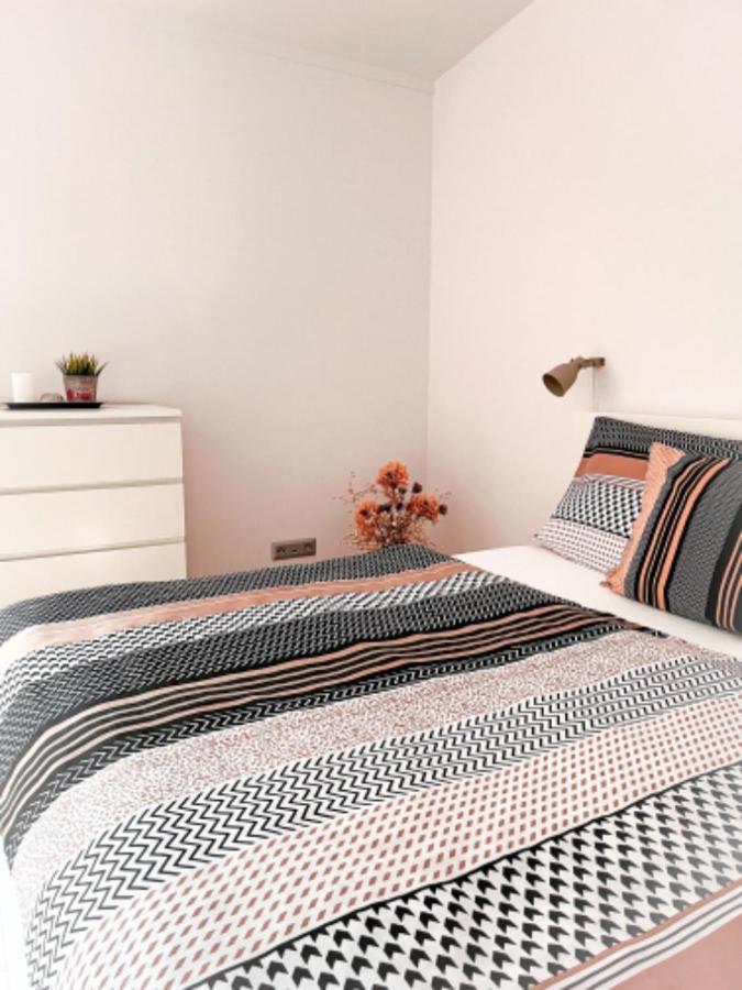 Apartman Niklan Rožnov pod Radhoštěm Exteriör bild